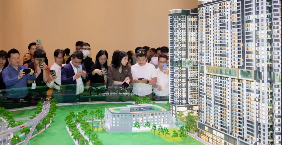 Dòng tiền đầu tư phía Bắc dịch chuyển mạnh vào Nam thời điểm cuối năm 
