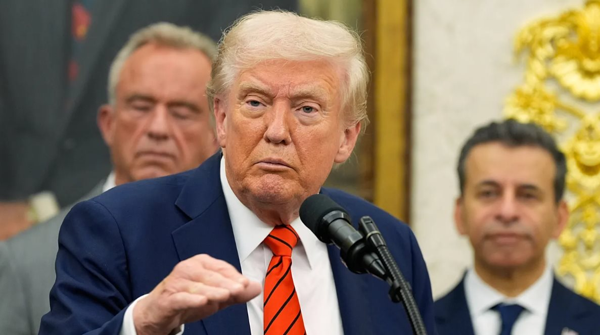 Ông Trump thừa nhận thuế 100% không thể áp lâu dài, tiết lộ thời điểm sẽ gặp Chủ tịch Trung Quốc Tập Cận Bình