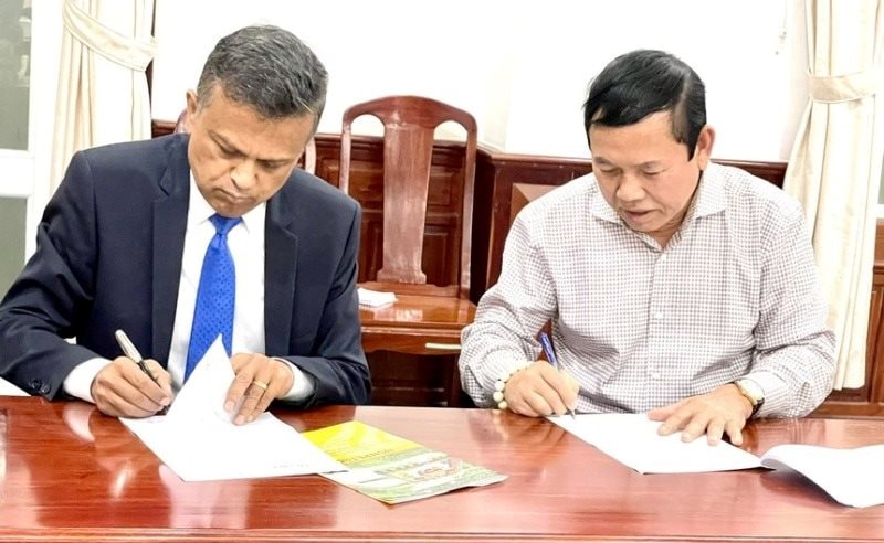 Bắt Giám đốc 1 công ty trên sàn, bị tố lừa đảo chiếm đoạt hơn 4,9 triệu USD phí thủ tục vay vốn
