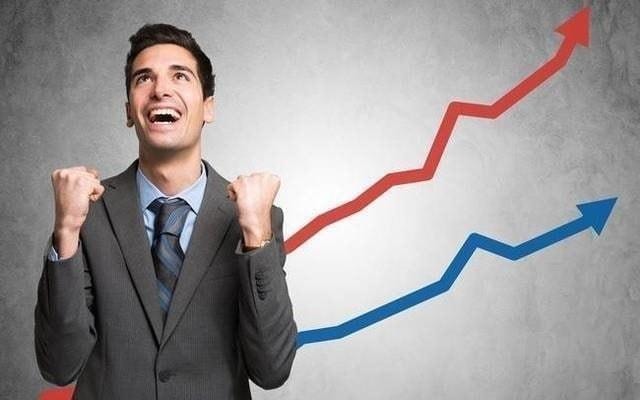 Hàng loạt cổ phiếu tăng tốc "đón sóng" KQKD quý 3, một mã HOSE "tím lịm" 5 phiên sau khi báo lãi "tăng bằng lần"