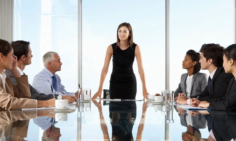 Bí mật đằng sau sự thành công của các CEO: Không làm nhiều hơn, mà làm điều khác biệt!