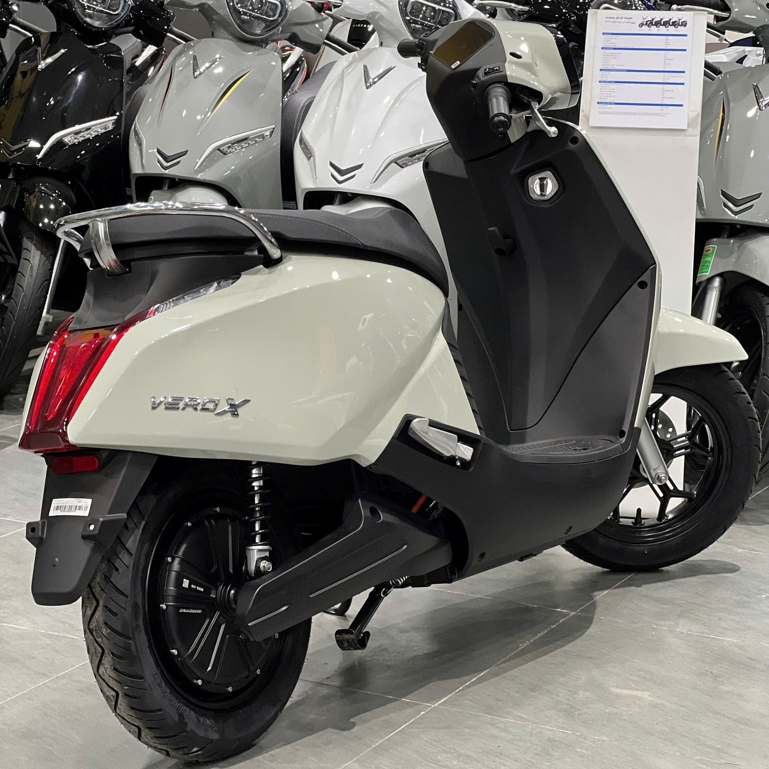 vinfast-vero-x-02-17611576610021468885474.jpg