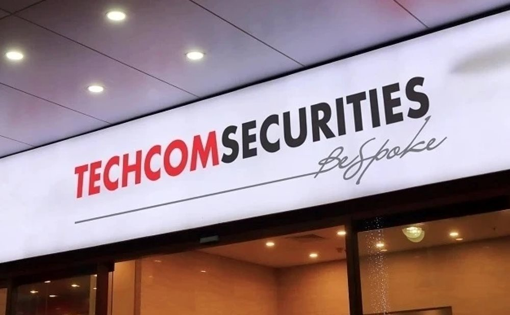 Cổ phiếu “bom tấn” TCBS lùi về sát giá IPO sau 4 phiên lên sàn