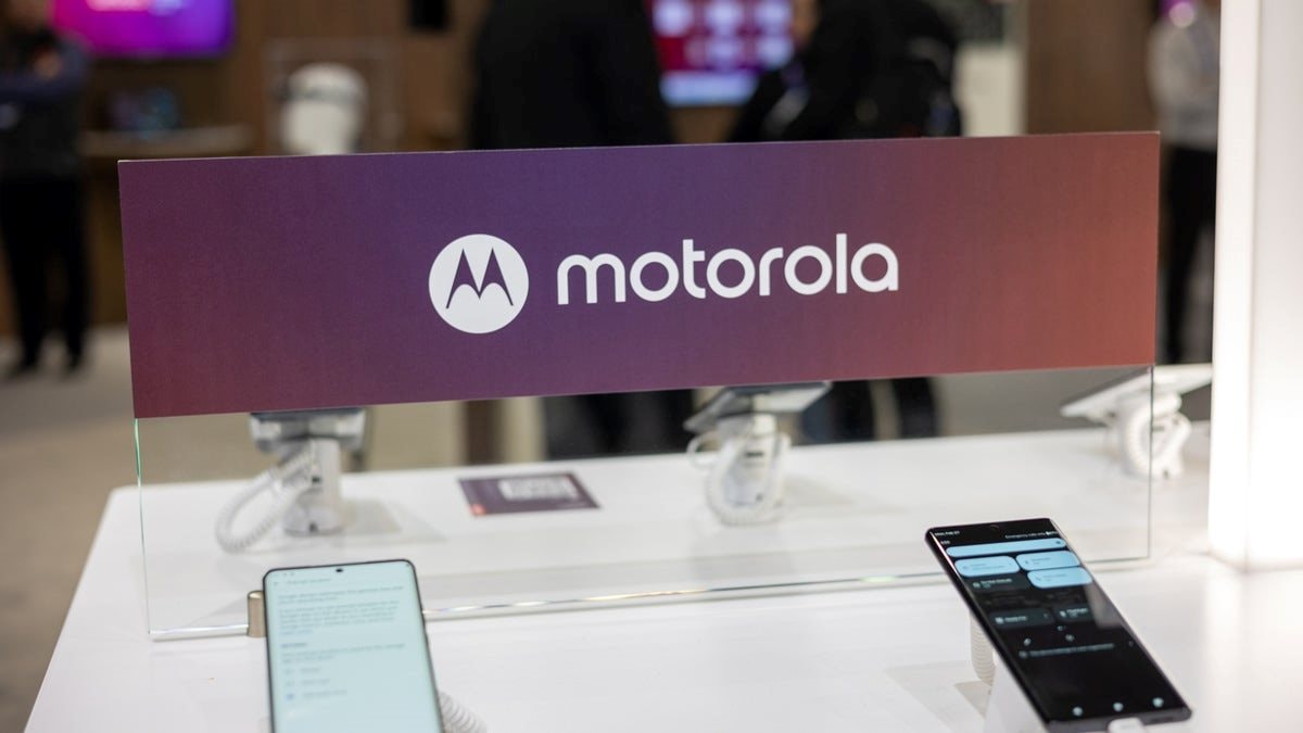 lenovo-and-motorolas-smart-connect-is-an-apple-ecosystem-like-experience-for-moto-phones-lenovo-tabs-and-pcs.jpg