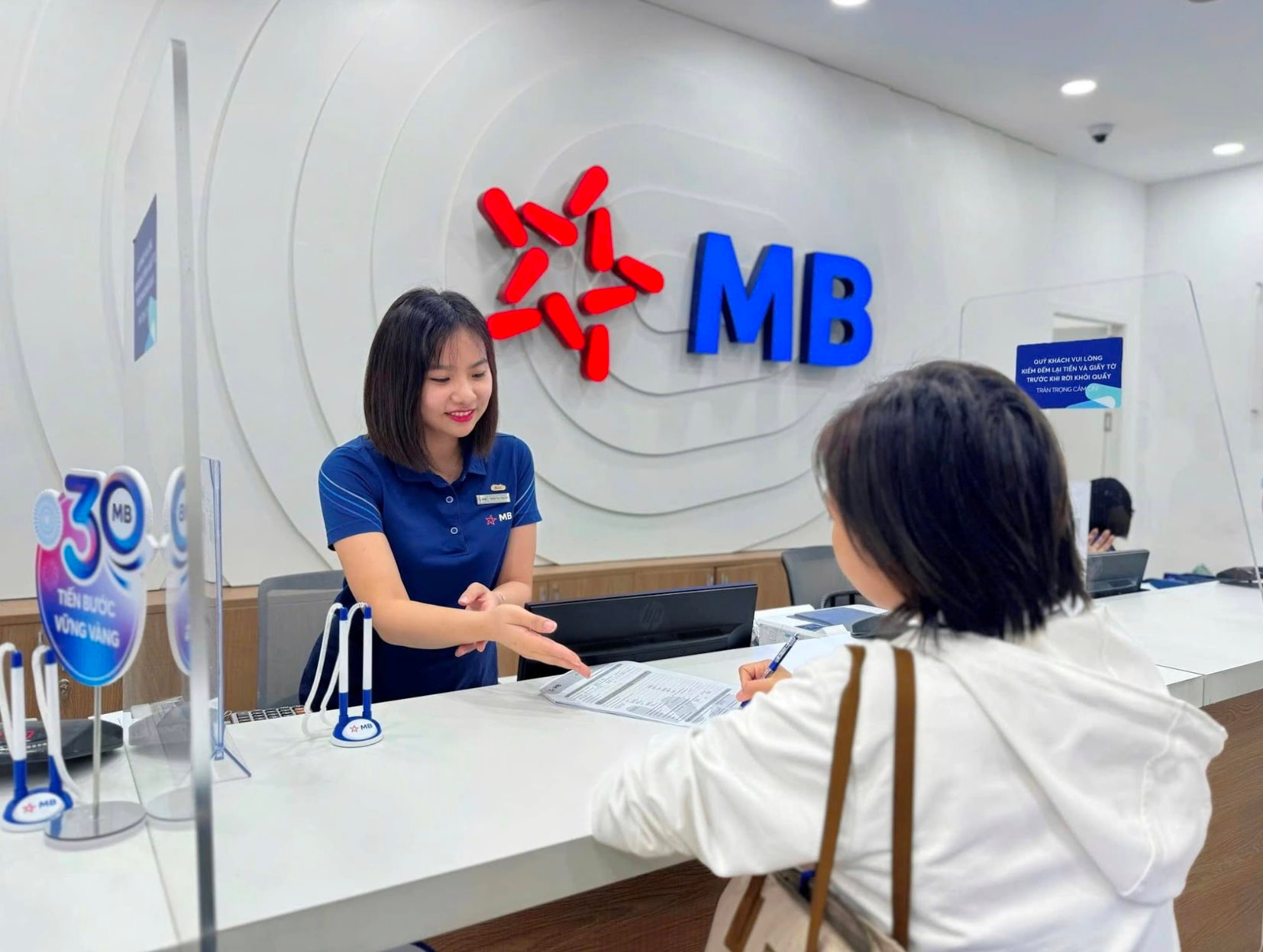 MB đạt lợi nhuận hơn 23.000 tỷ đồng sau 9 tháng, giữ vững vị thế top đầu ngành ngân hàng