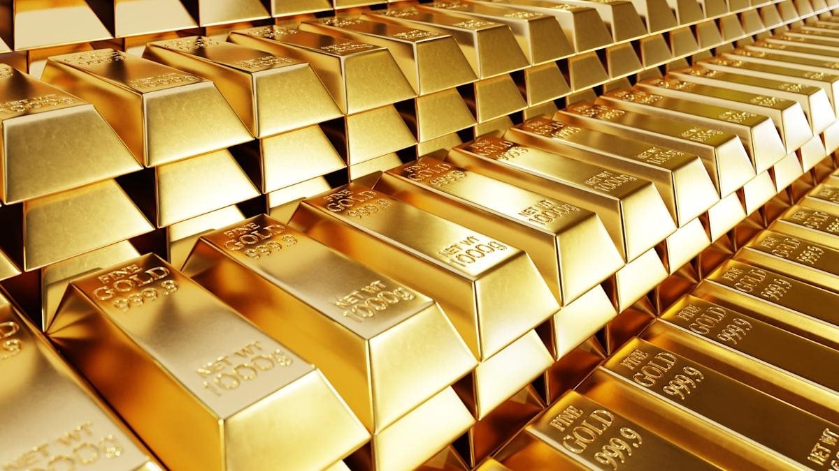 Giá vàng giảm, bán bớt chốt lời hay tiếp tục giữ: Tranh cãi nội bộ tại quốc gia Đông Nam Á có gần 130 tấn vàng dự trữ