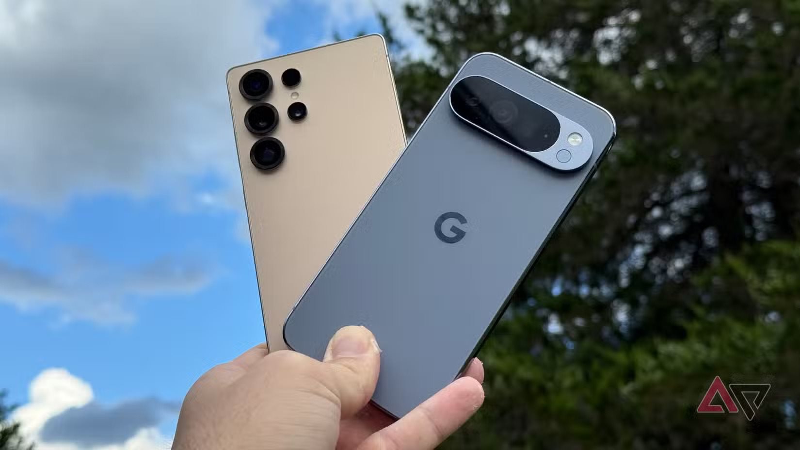 Cây bút công nghệ: "Hai mẫu điện thoại Samsung, iPhone ra mắt gần đây đều là thứ chẳng ai muốn mua"