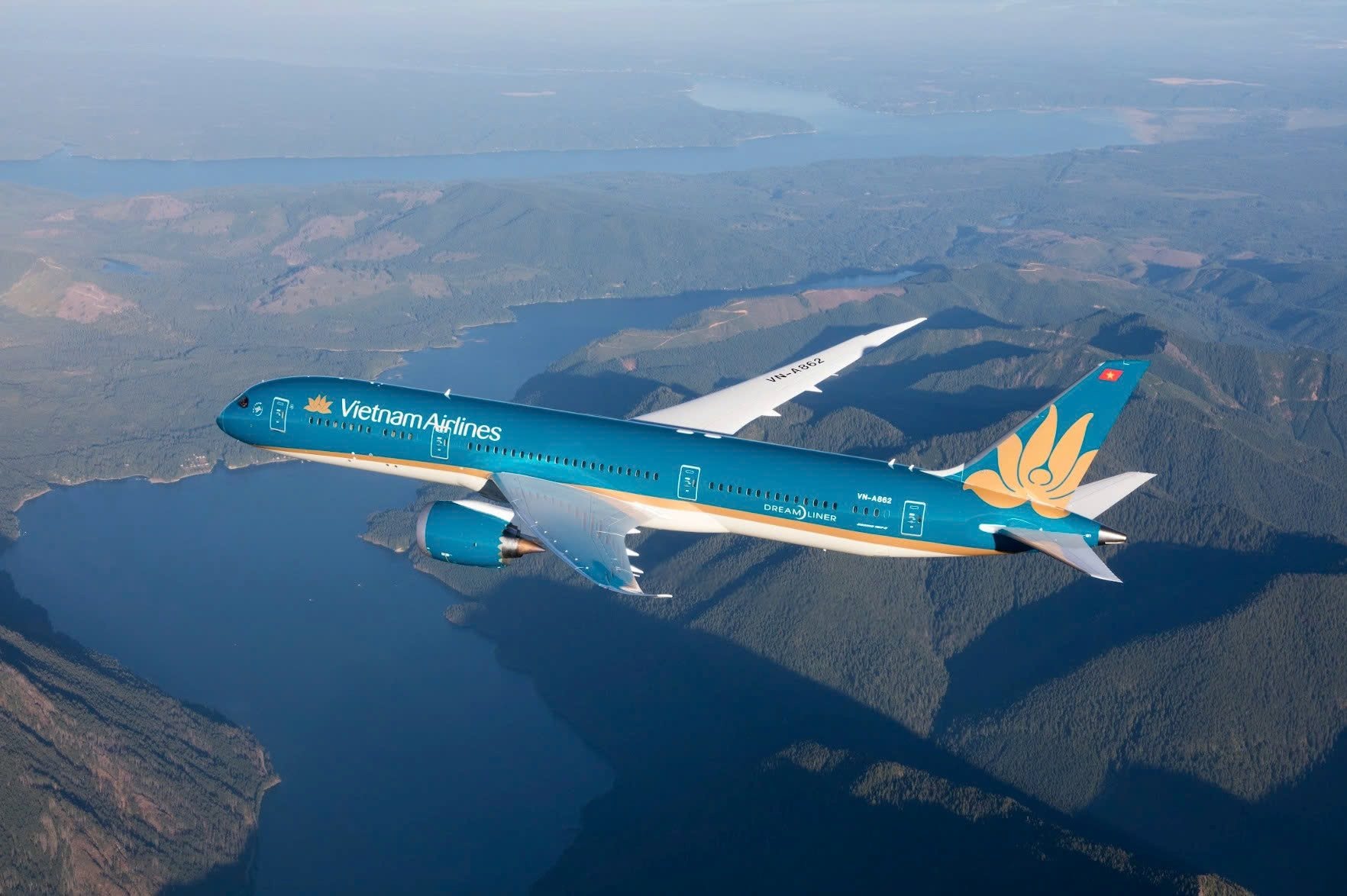 Vietnam Airlines bứt phá mạnh mẽ trong Quý III/2025, khẳng định vị thế tiên phong trên bầu trời quốc tế