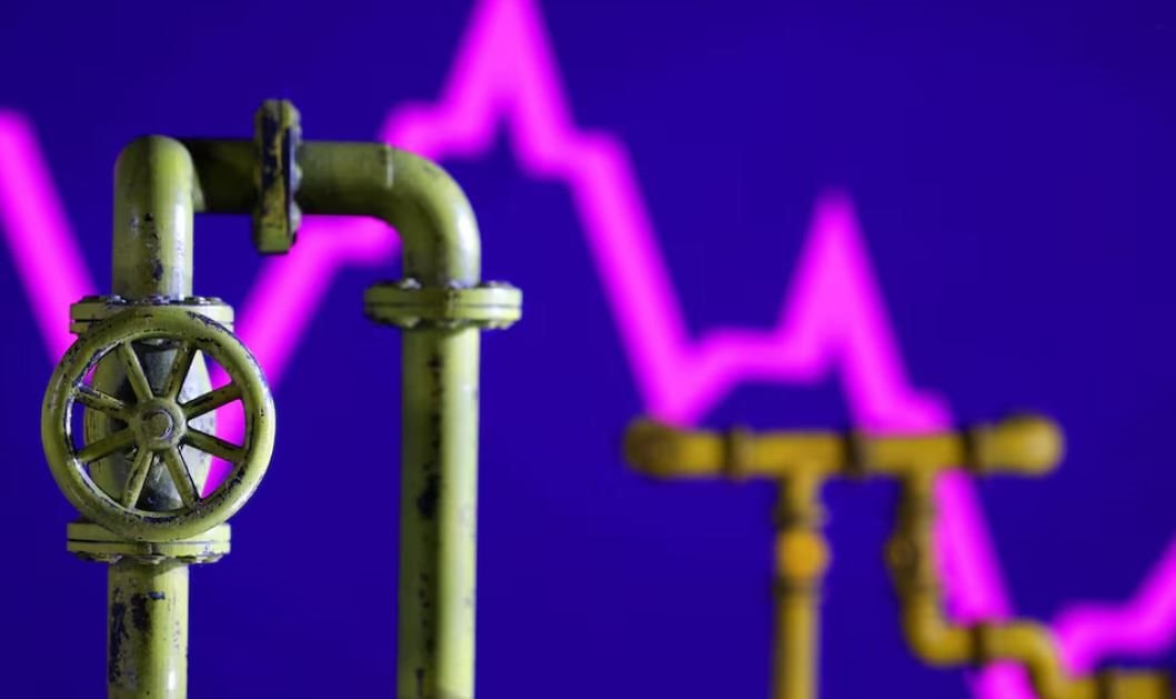 Thị trường ngày 30/10: Tâm lý đầu tư cải thiện, vàng và dầu chịu sức ép điều chỉnh ngắn hạn