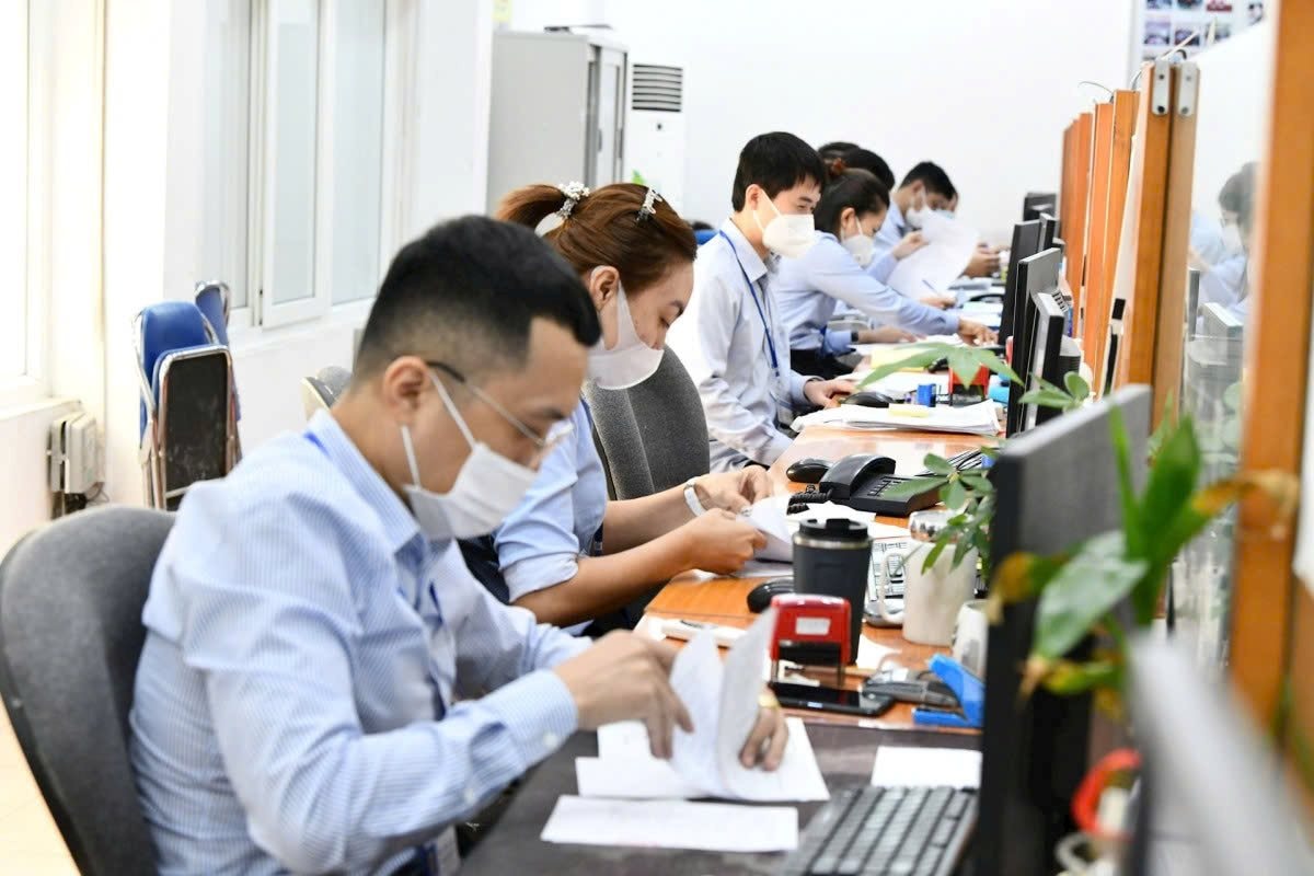 Tuyển hàng nghìn vị trí lương vượt 20 triệu đồng/tháng, có việc hơn 50 triệu đồng