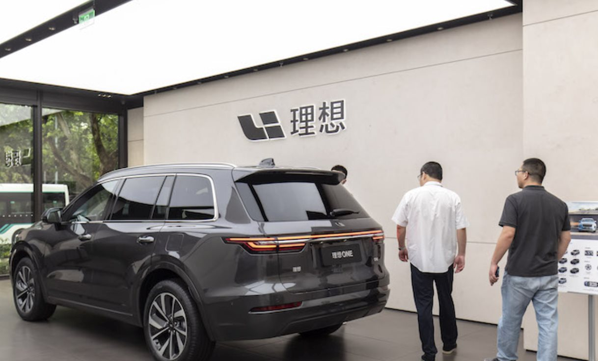 Lại thêm 1 hãng ô tô điện Trung Quốc phải triệu hồi 11.000 xe sau sự cố bốc cháy ngay giữa đường phố