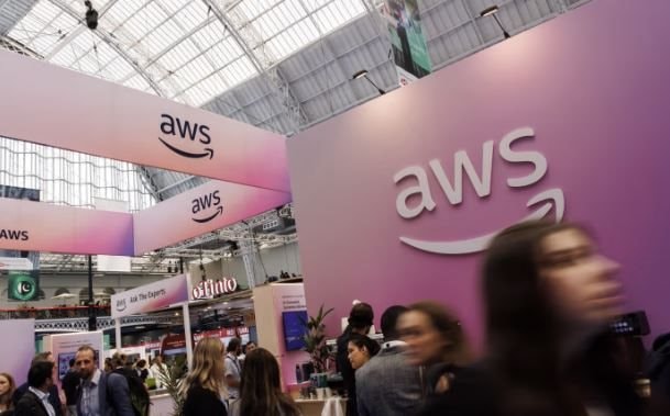 OpenAI, Amazon ký thỏa thuận 38 tỷ USD kéo dài 7 năm