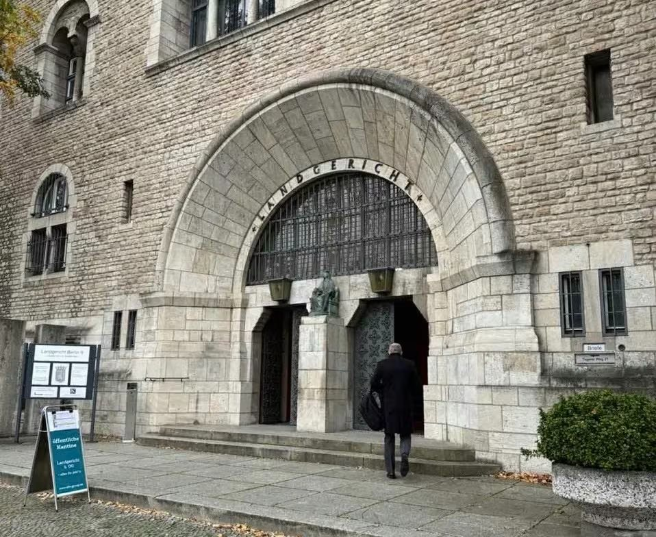 Tòa án Đức xét xử vụ Vingroup kiện Lê Trung Khoa vì vu khống, phỉ báng 