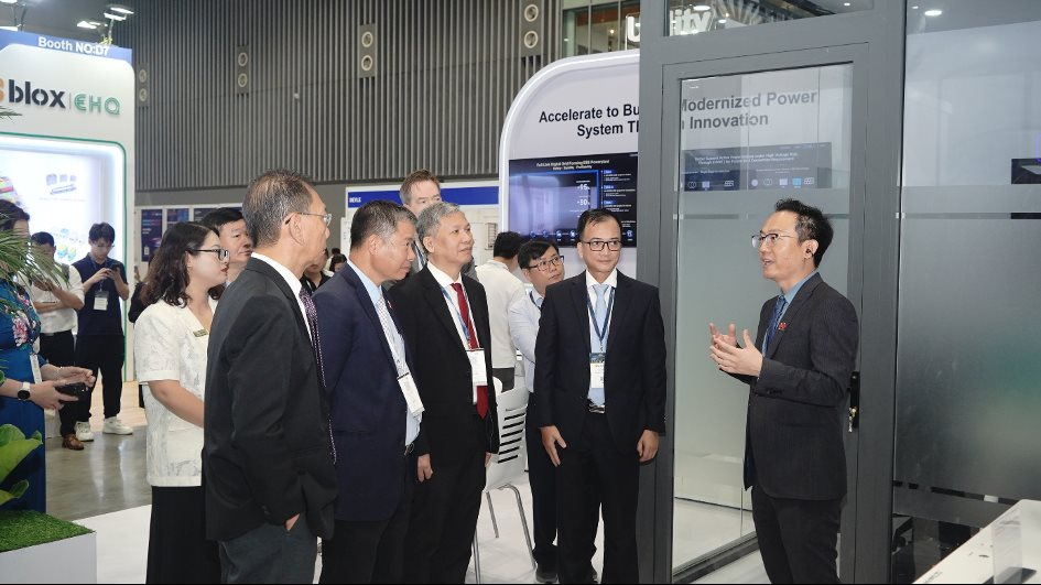 Kết nối để chuyển dịch năng lượng bền vững tại Tuần lễ Năng lượng Việt Nam 2025