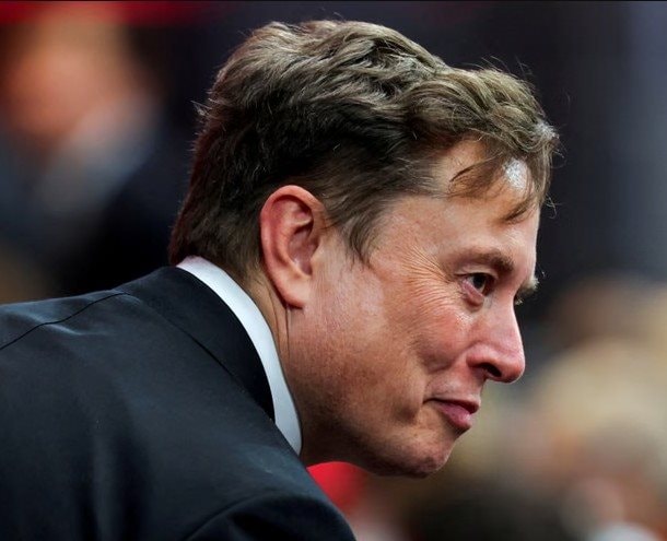 Vừa được chấp nhận gói thưởng 1 nghìn tỷ USD, Elon Musk tuyên bố có thể giúp 'GDP toàn cầu tăng 100 lần'