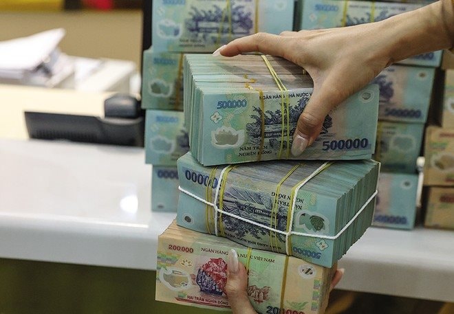 Tài chính tuần qua: Chuyển thẩm quyền bình ổn giá xuống cấp xã, cải cách thuế TNCN và cơ hội huy động vốn từ tài sản mã hóa