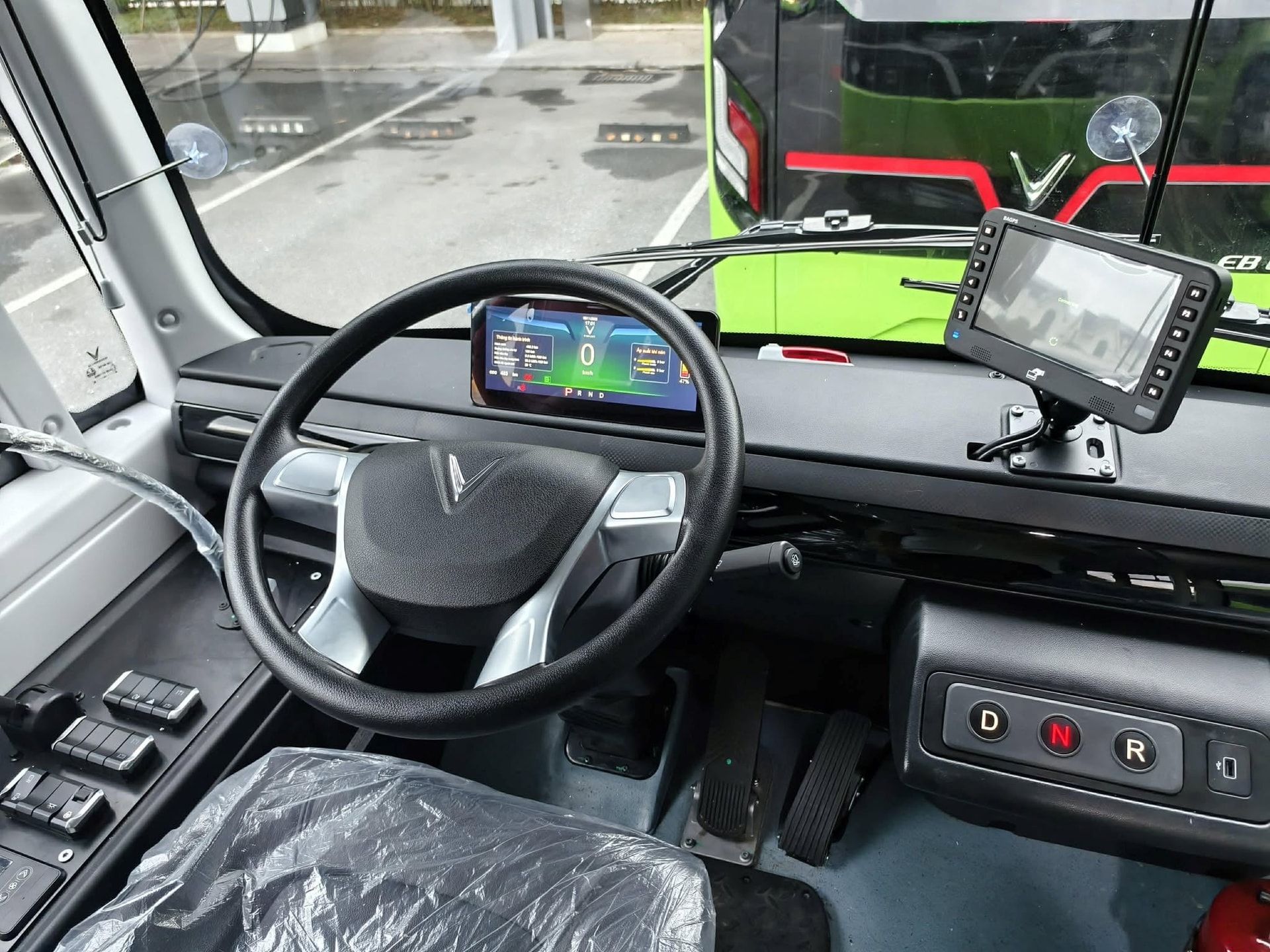 Lộ ảnh chi tiết xe VinFast 'nhỏ xinh' mới tinh sắp chạy đầy đường