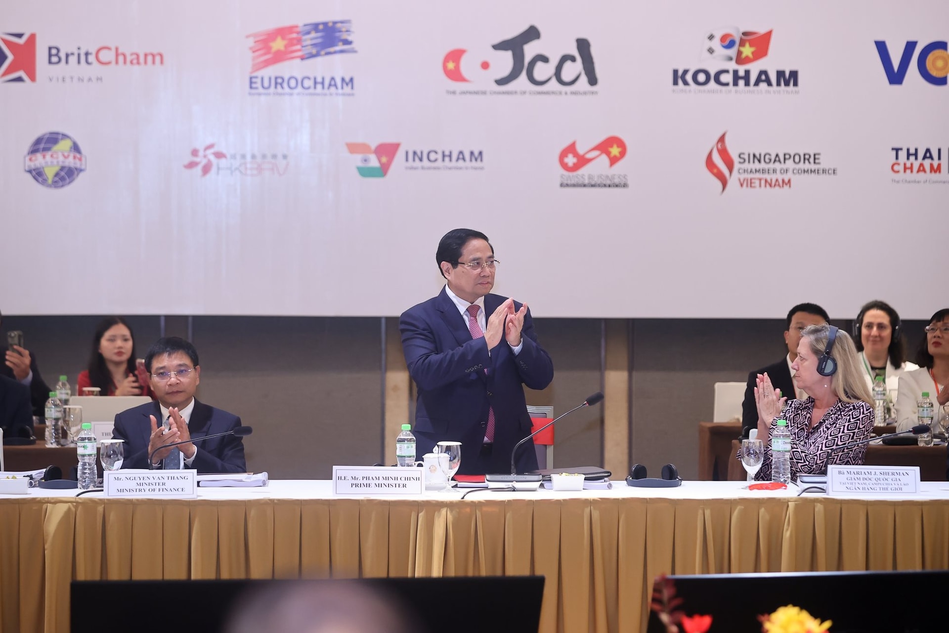 Thủ tướng Phạm Minh Chính: “Kinh tế Việt Nam đủ sức chống chịu trước các cú sốc bên ngoài, duy trì tốc độ tăng trưởng thuộc nhóm cao hàng đầu thế giới”