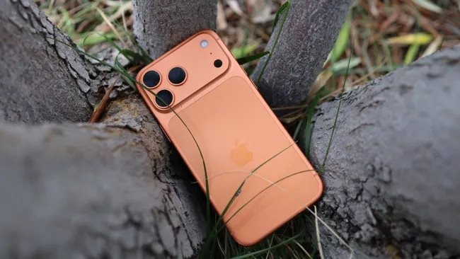 Cây bút công nghệ: "Dùng thử iPhone 17 Pro sau 1 tháng, tôi nhận ra mình chẳng cần điện thoại này đến thế"
