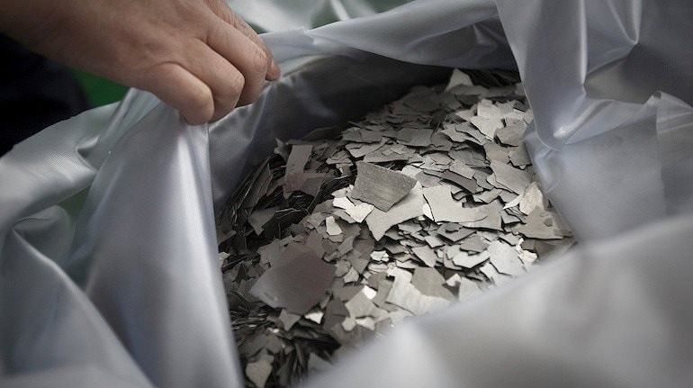 Vừa nới lỏng xuất khẩu đất hiếm nhưng Trung Quốc lại âm thầm lên kế hoạch mới, ngăn quân đội Mỹ tiếp cận mặt hàng Washington không thể sản xuất