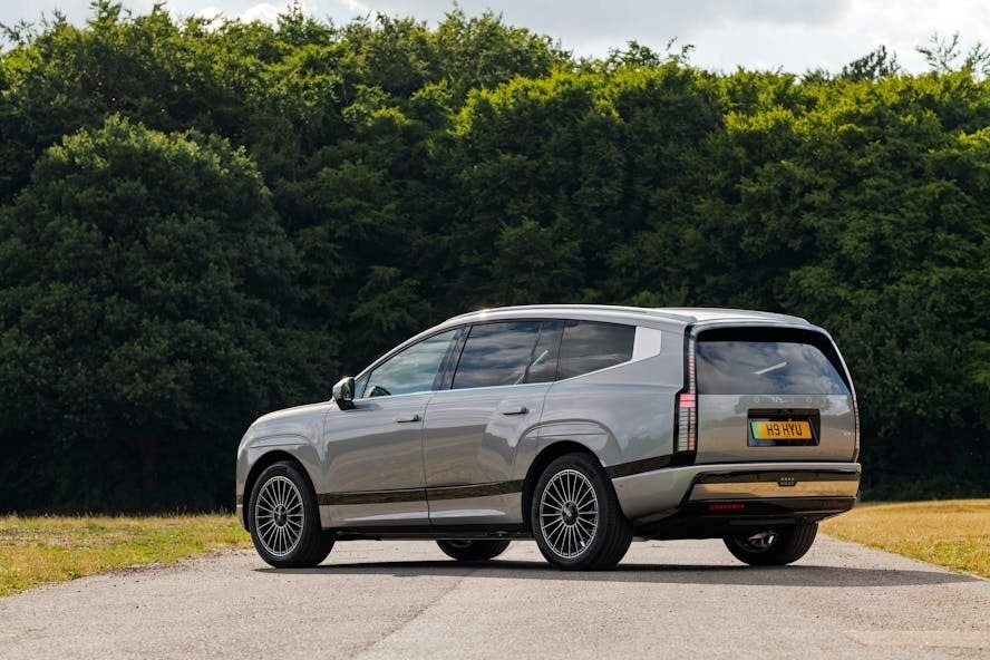 Hyundai, Kia gặp rắc rối lớn với xe điện