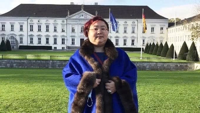 Sự thật về nữ nhân viên nghèo nhưng ở biệt thự, bị cảnh sát bắt vì giữ 61.000 Bitcoin thì nói mình bị lừa, chủ mưu cuối cùng lộ diện