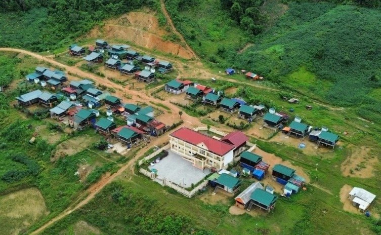 Thủ tướng chốt hạn bàn giao nhà tái định cư cho người dân sau lũ tại Miền Trung