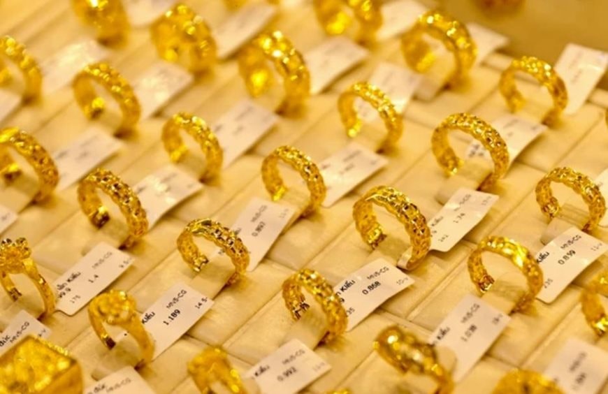 Ngày 15/11: Giá vàng nhẫn, vàng miếng tiếp tục giảm mạnh 