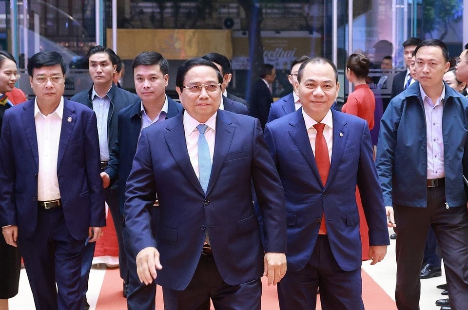 Những bộ óc kiệt xuất nhất thế giới sắp làm một việc cùng giải thưởng của tỷ phú Phạm Nhật Vượng