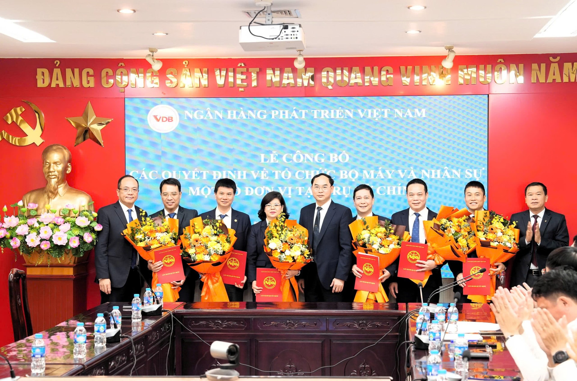 VDB công bố các quyết định về tổ chức bộ máy, nhân sự và thành lập thêm 2 đơn vị cấp Ban 