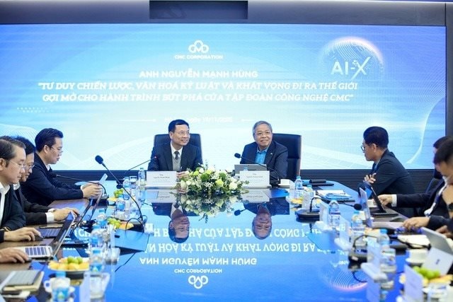 Bộ trưởng Nguyễn Mạnh Hùng "chỉ thẳng" CMC: Không ai thành công khi đi lại con đường cũ, quyết định đúng không bằng một quyết định được làm tới cùng