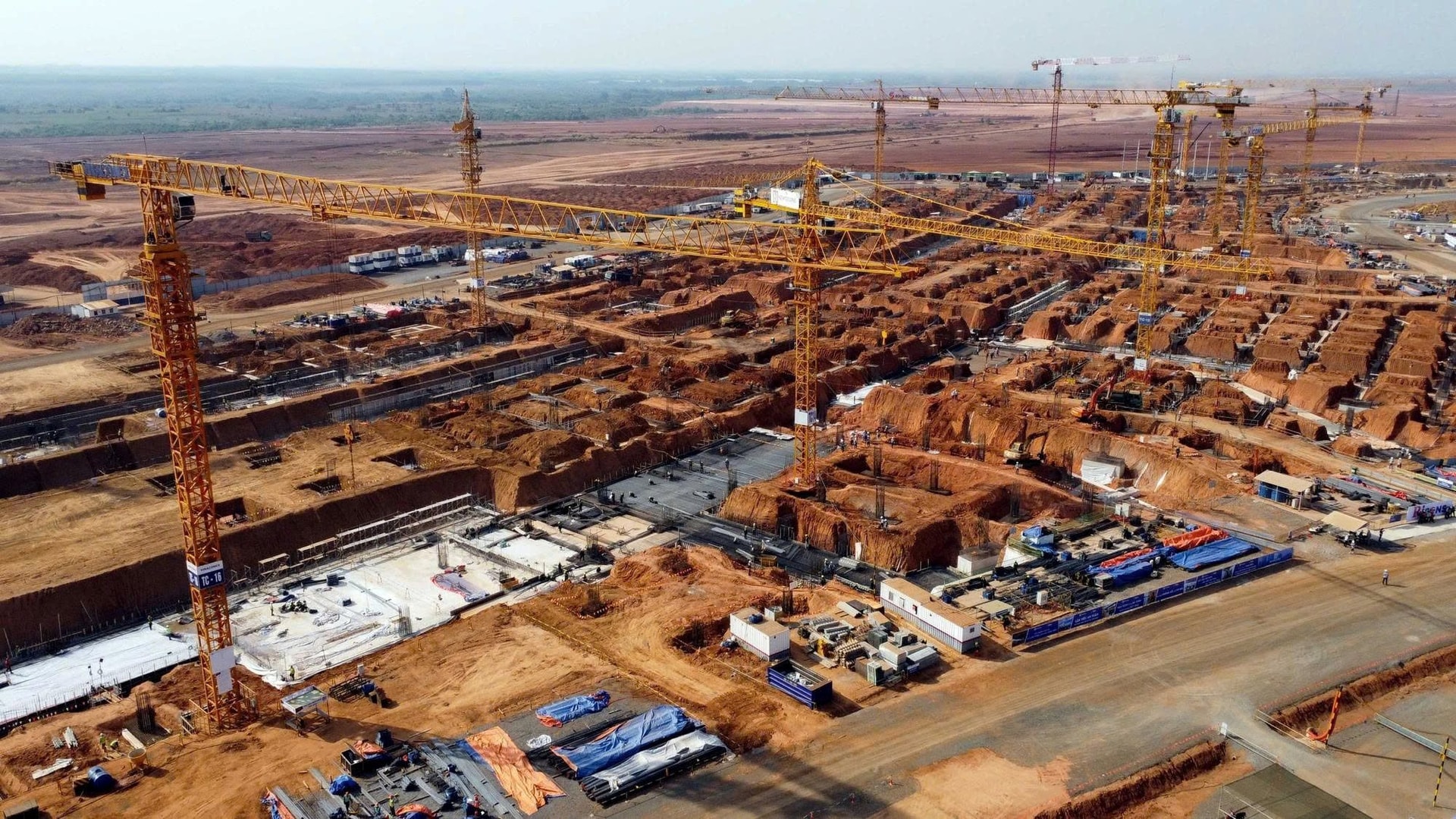 Dự án xịn Việt Nam từng xin lùi, được Thủ tướng ra tối hậu thư: Còn đúng 1 tháng, 14.000 người tăng tốc, công nghệ cao vào cuộc