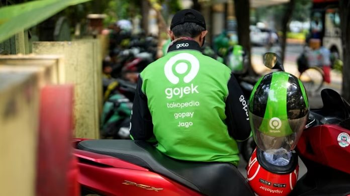GoTo thay CEO, mở đường sáp nhập lịch sử với đối thủ Grab