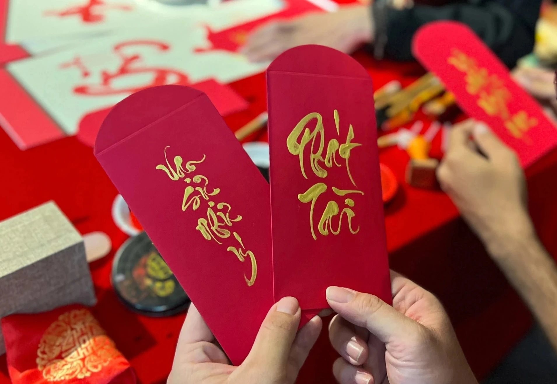 Dịp Tết 2026, một số người sẽ được tặng đến 2 triệu đồng