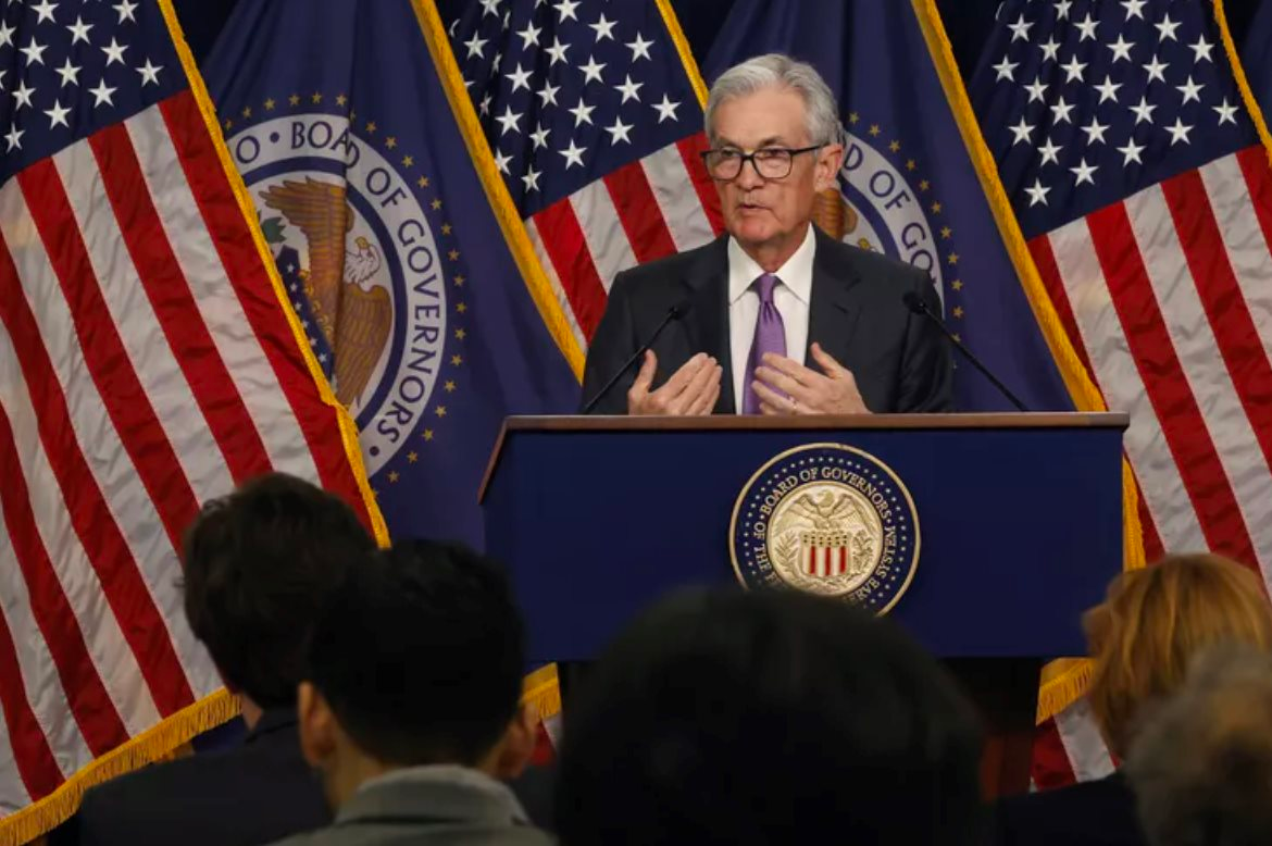 Báo cáo quan trọng của Fed được công bố, thêm dấu hiệu cho thấy ngân hàng trung ương Mỹ nhiều khả năng cắt giảm lãi suất trong tháng 12