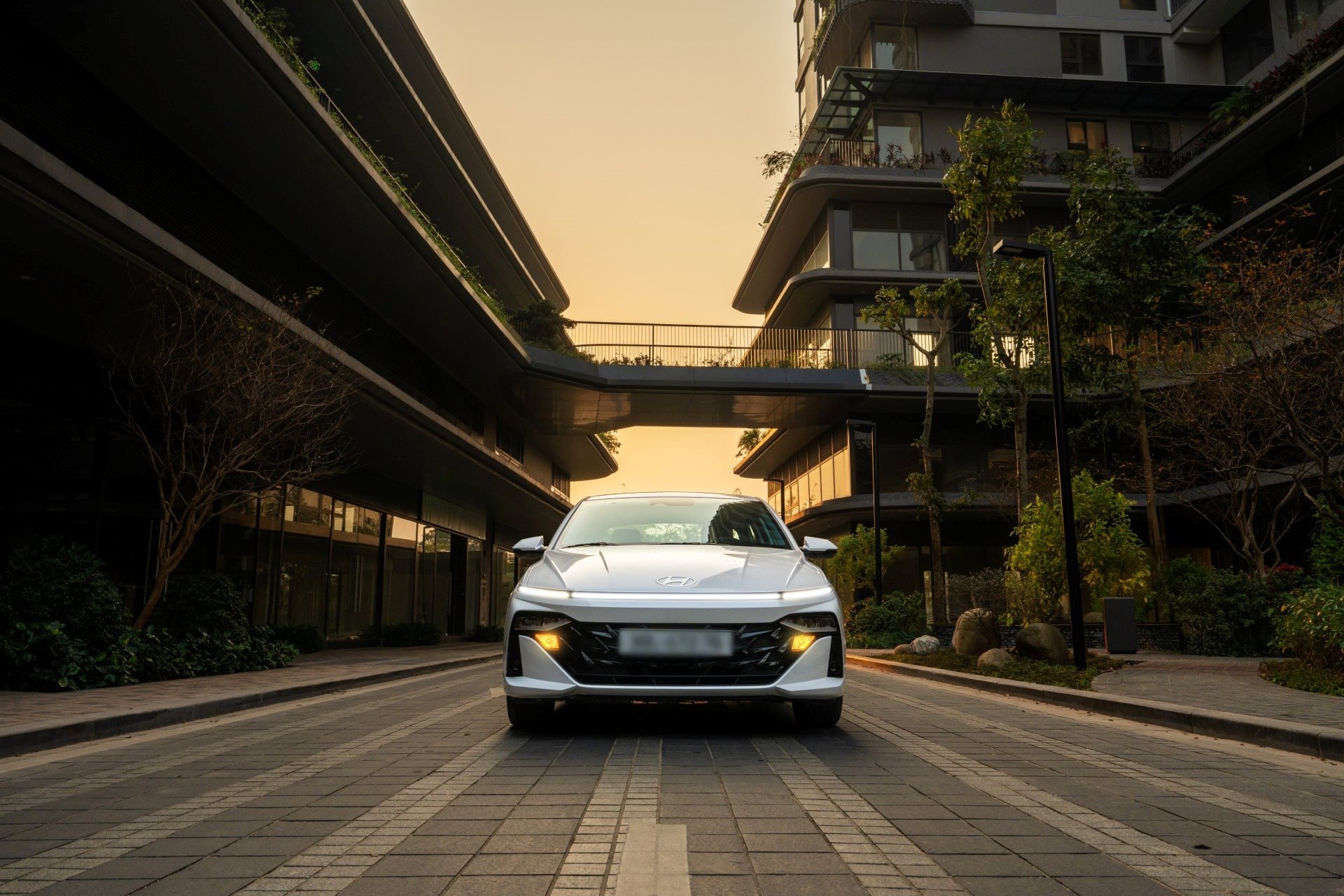 Doanh số tăng trở lại, điều gì khiến Hyundai Accent hút khách dịp cuối năm?