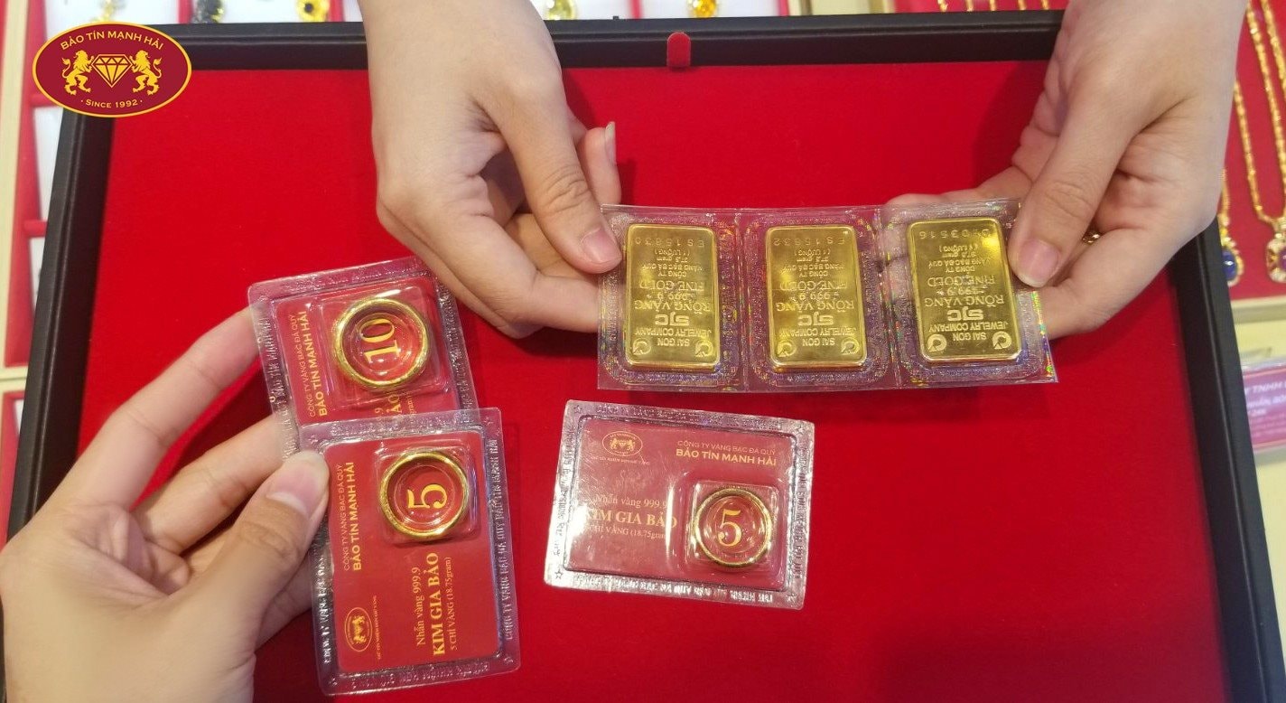 Giá vàng vượt ngưỡng 4.230 USD/ounce trước thềm dữ liệu quan trọng của Mỹ