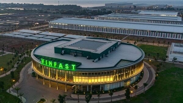 Loạt động thái lớn của tỷ phú Phạm Nhật Vượng tại thị trường đông dân nhất thế giới