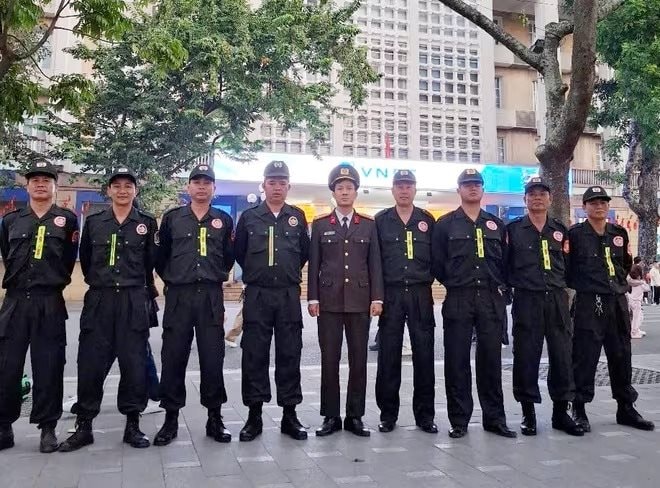 Chân dung công ty chuyên nghiệp duy nhất được bảo vệ trật tự khu vực hồ Hoàn Kiếm 