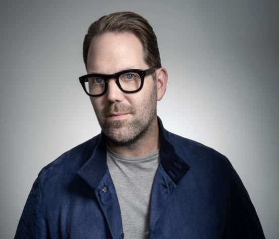 'Phù thủy giao diện' Apple kết thúc 20 năm gắn bó, bất ngờ đầu quân cho Mark Zuckerberg