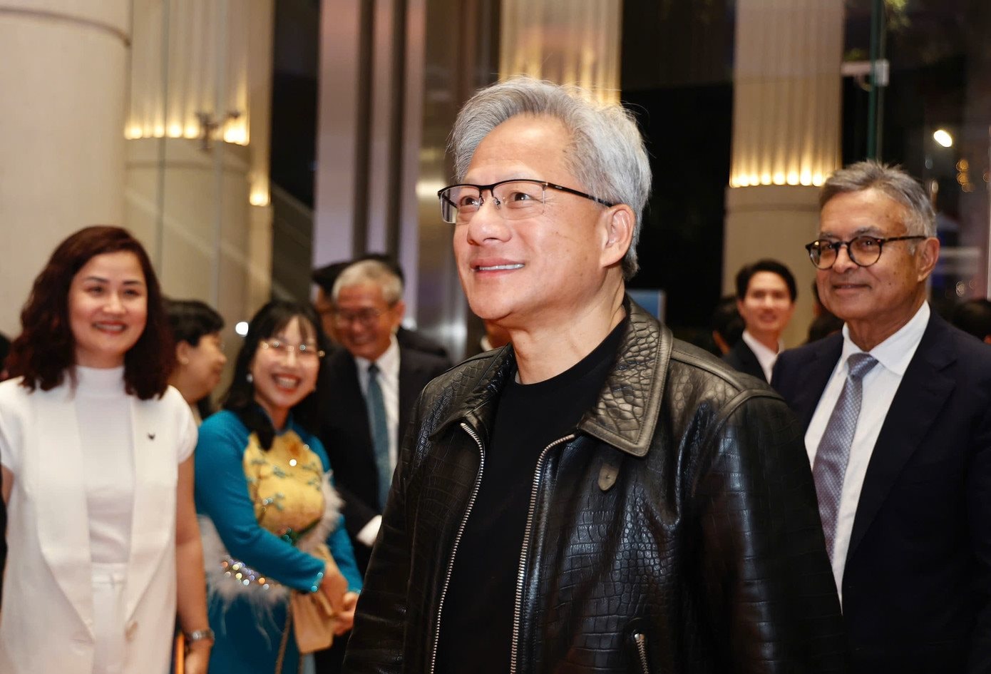 Công nghệ giúp giải quyết bài toán "thiếu 50 triệu người" mà Jensen Huang cảnh báo, VN có nhiều cơ hội lớn