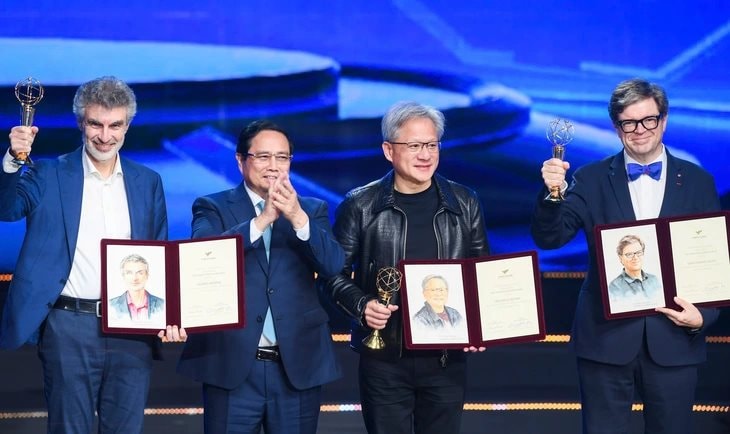 Ai sẽ là các chủ nhân các giải thưởng trị giá hơn 118 tỷ đồng của tỷ phú Phạm Nhật Vượng?