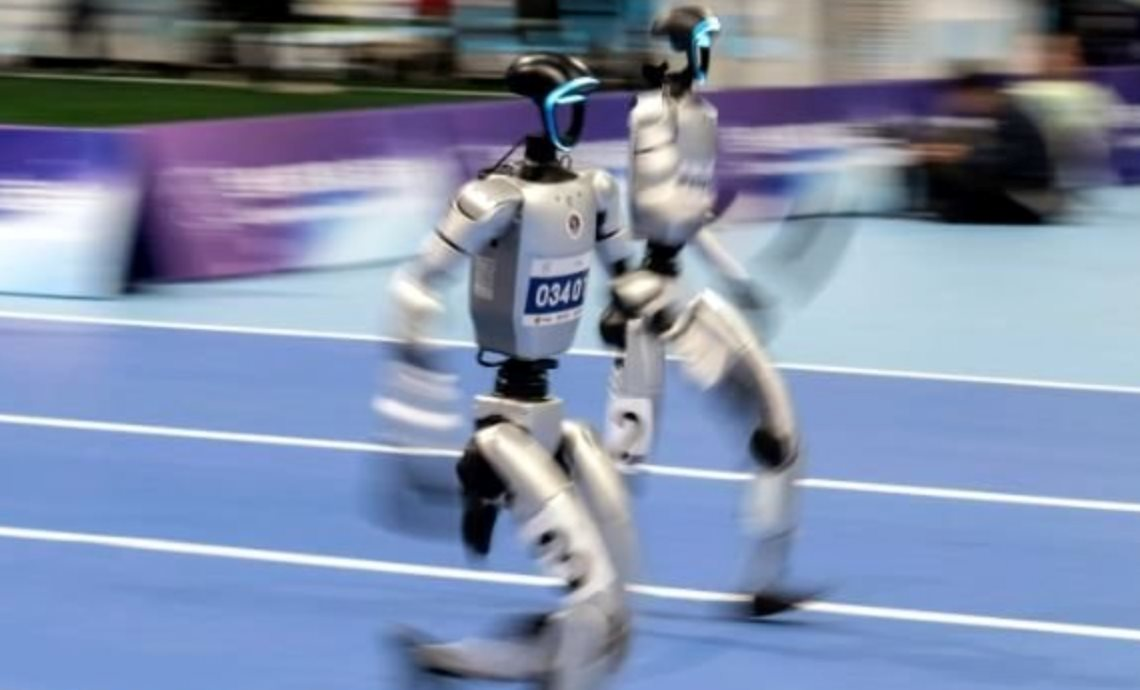 Trung Quốc mở ra kỷ nguyên ‘cửa khẩu hải quan không người’, đưa robot tới các trạm biên giới: Cuộc cách mạng ngang tầm AI và xe điện!