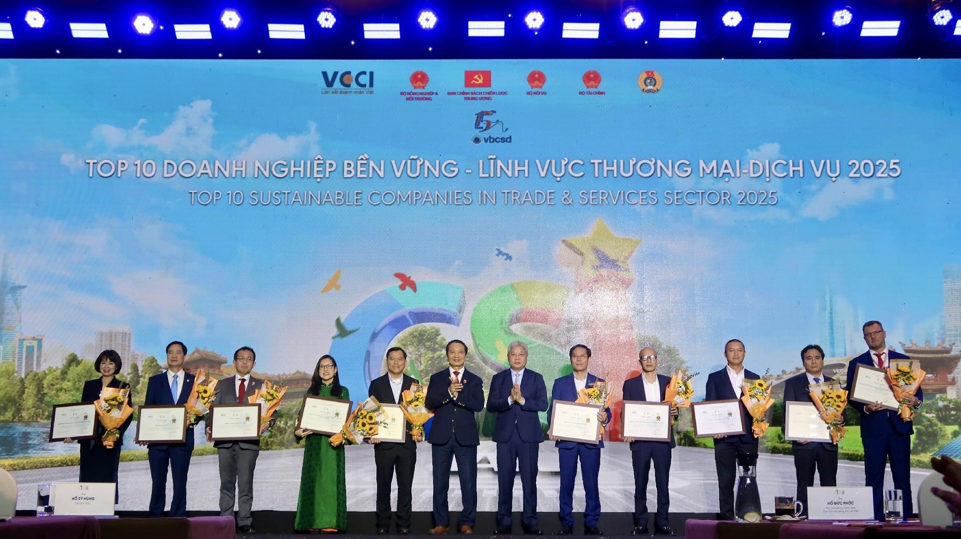 AEON Việt Nam vào Top 3 bền vững 2025, nối dài chuỗi ba năm dẫn đầu ngành Thương mại – Dịch vụ
