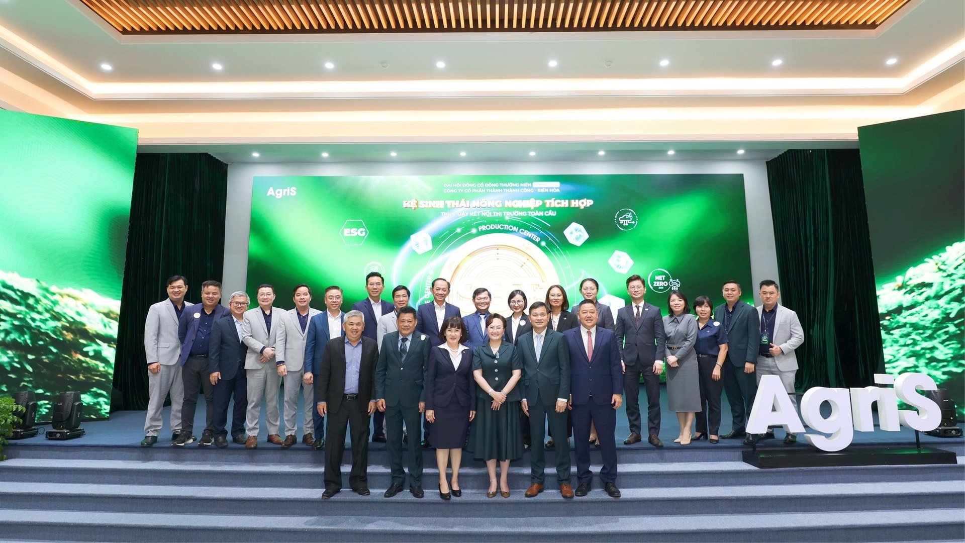 "Vua mía đường" chốt phát hành 1.000 tỷ đồng trái phiếu chuyển đổi lãi suất 9,5%, IPO các đơn vị thành viên cho tham vọng vốn hóa 2,7 tỷ USD