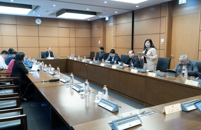 Quốc hội thảo luận việc sửa Luật Thuế GTGT 