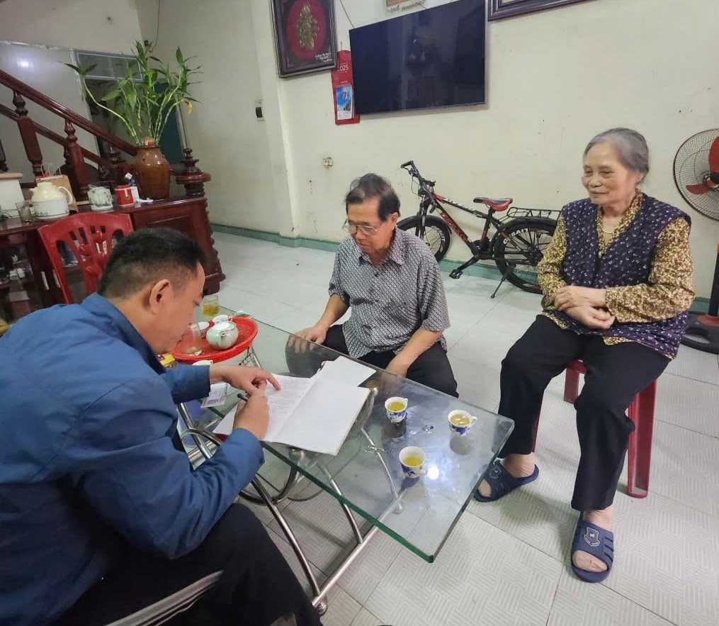 Cụ ông 79 tuổi nhận cuộc gọi từ đầu số 0924xxxxxx và 0847xxxxxx thông báo về giao dịch 100 triệu đồng và 7 chỉ vàng: Công an vào cuộc, tìm đến tận nhà