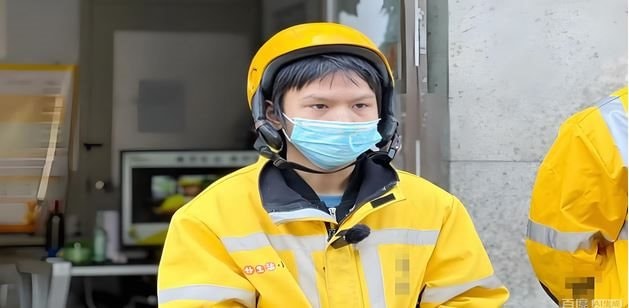 Làm shipper 5 năm, chàng trai 25 tuổi trở thành triệu phú nhờ lối sống đặc biệt