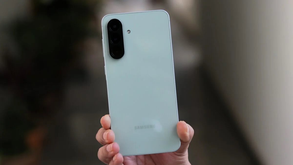 Tin buồn cho mọi người dùng Android: Sẽ không còn điện thoại giá rẻ, "pin 8.000mAh, chip 8 Elite" nữa đâu