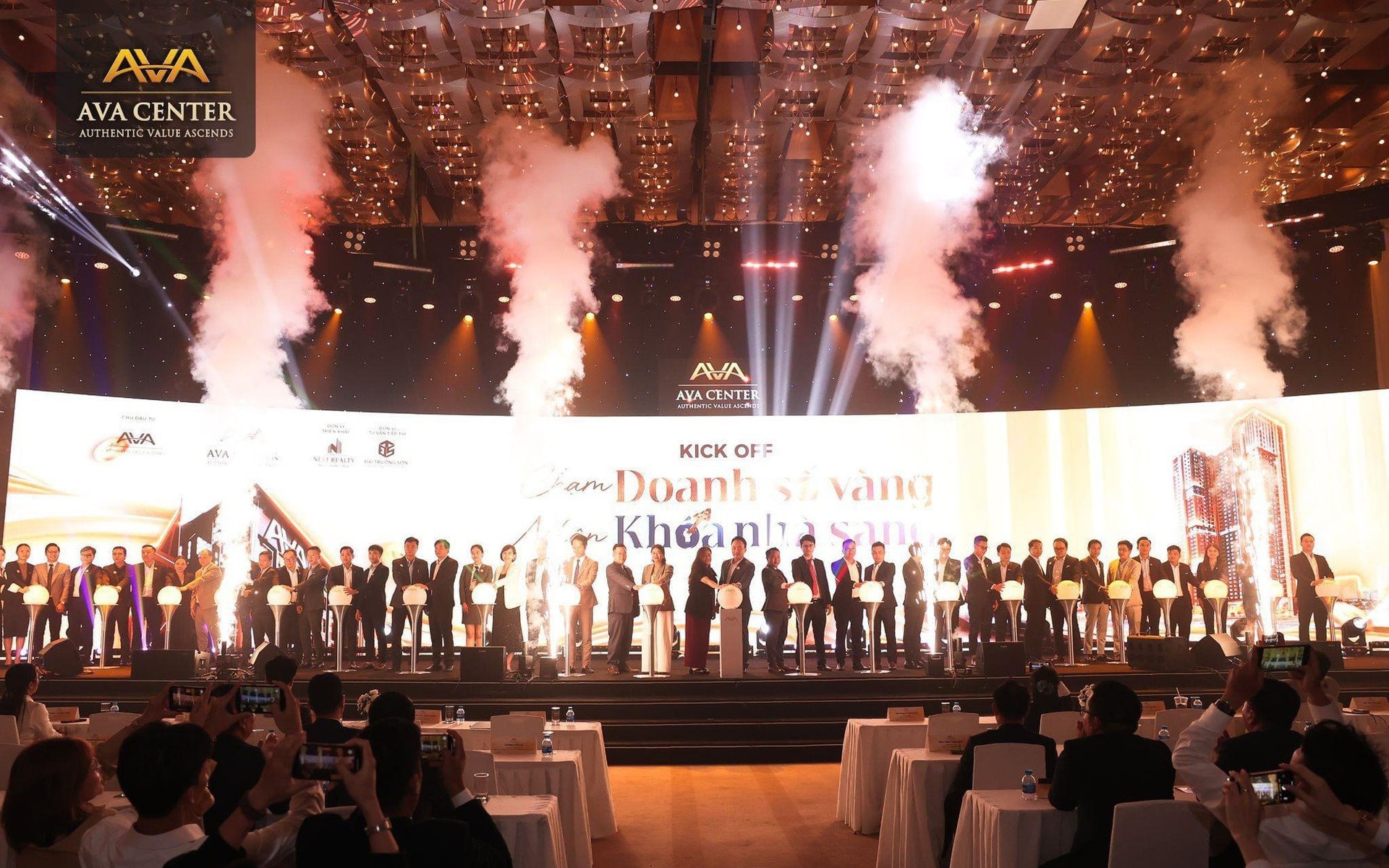 Sự kiện Kick-off AVA Center: Chạm doanh số vàng - Nhận khoá nhà sang